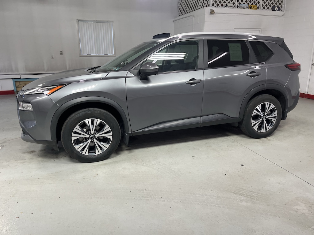 Used 2023 Nissan Rogue SV SUV