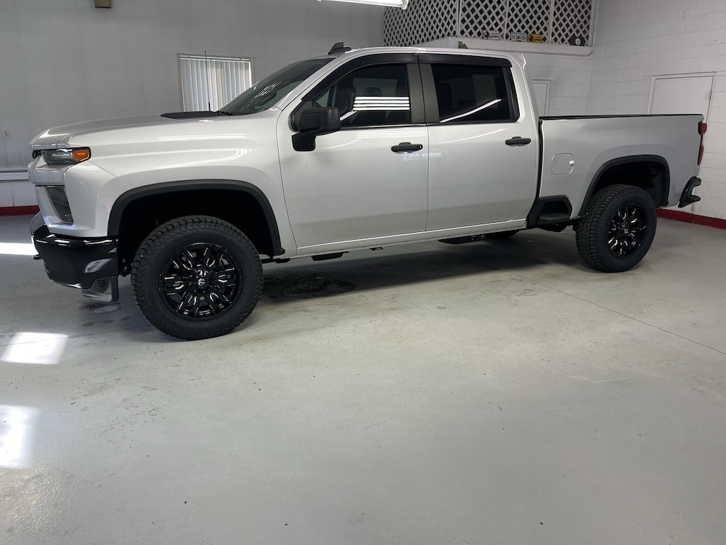 Used 2022 Chevrolet Silverado 2500 HD Custom Truck Crew Cab