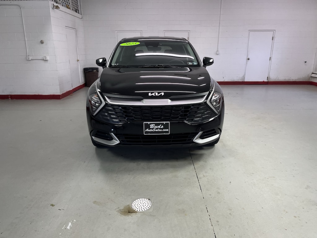 Used 2023 Kia Sportage LX SUV