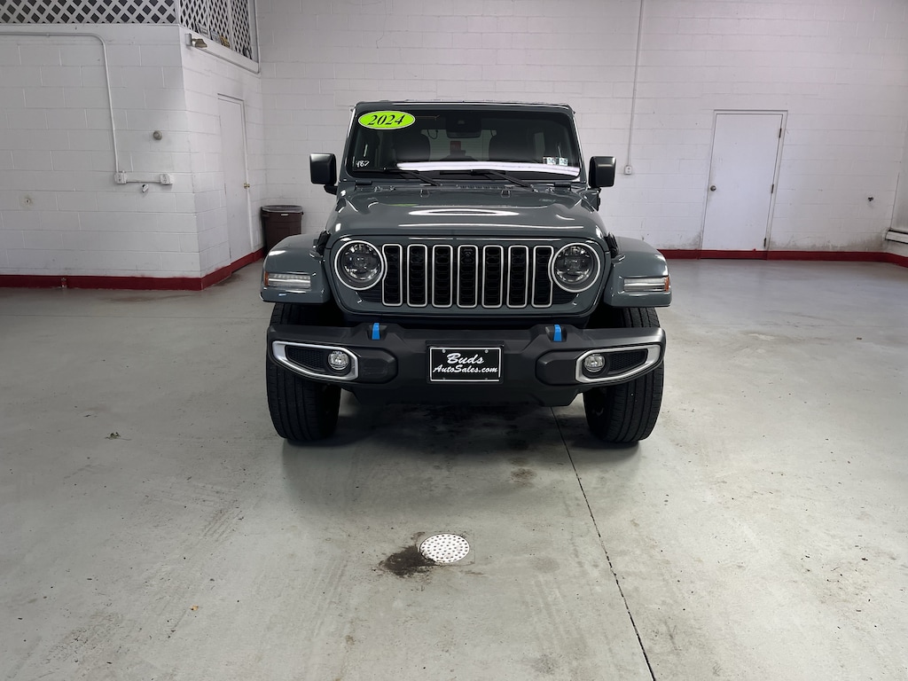 Used 2024 Jeep Wrangler 4xe Sahara SUV