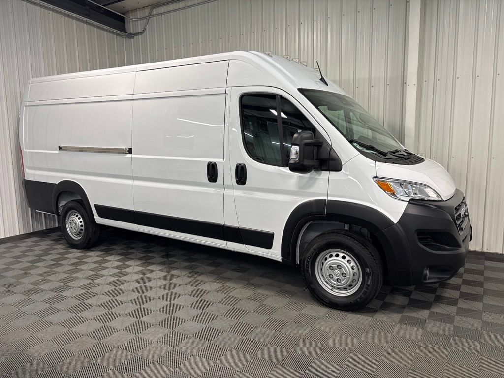 2026 RAM ProMaster Cargo Van Tradesman