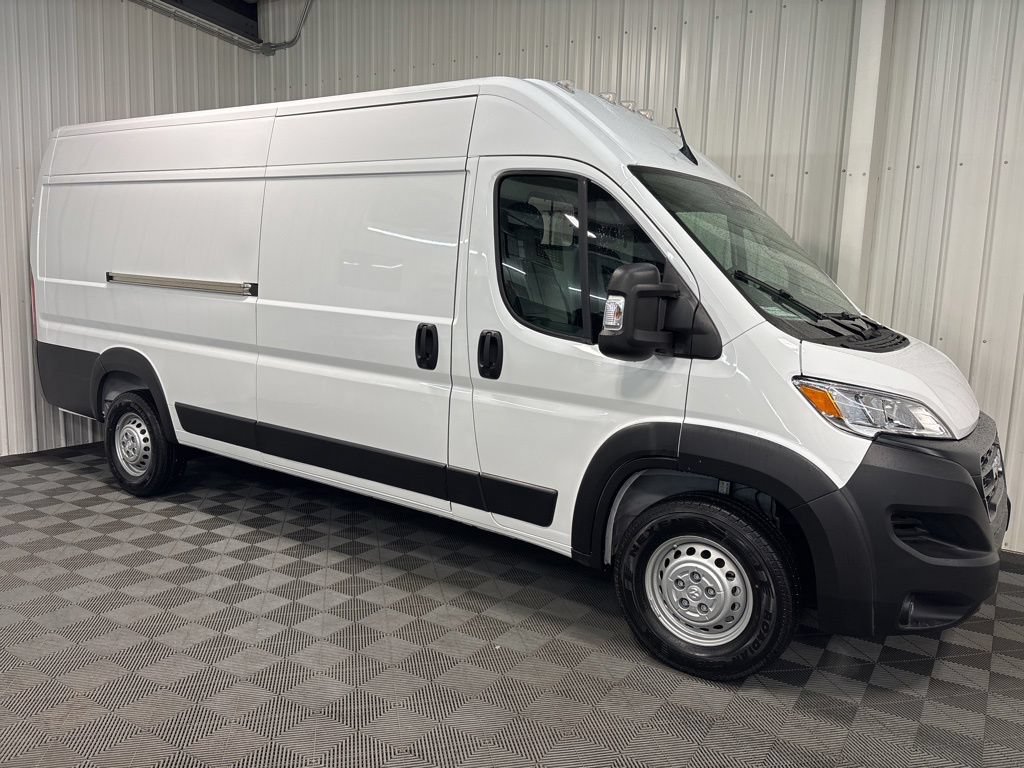 2026 RAM ProMaster Cargo Van Tradesman