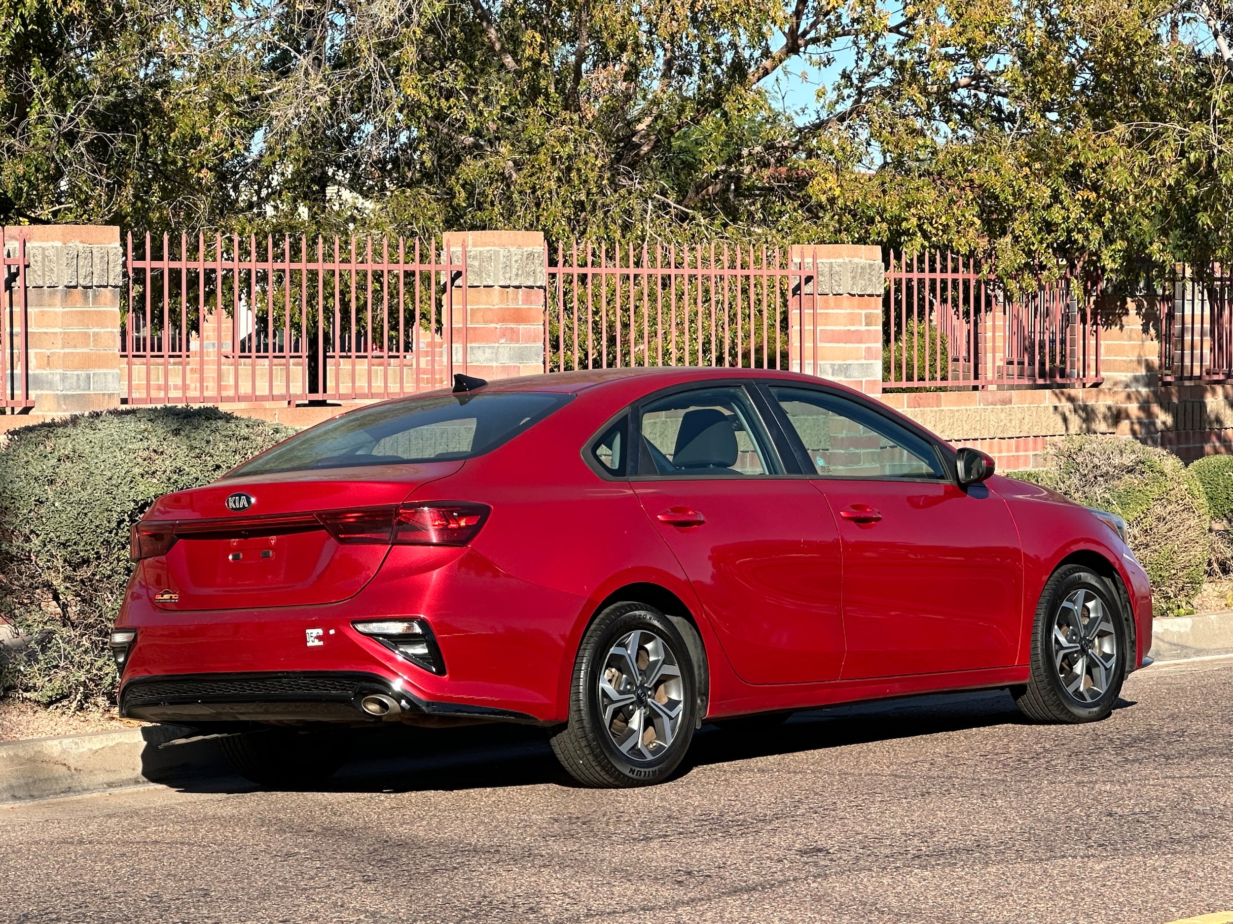 2021 Kia Forte LXS - Photo 10
