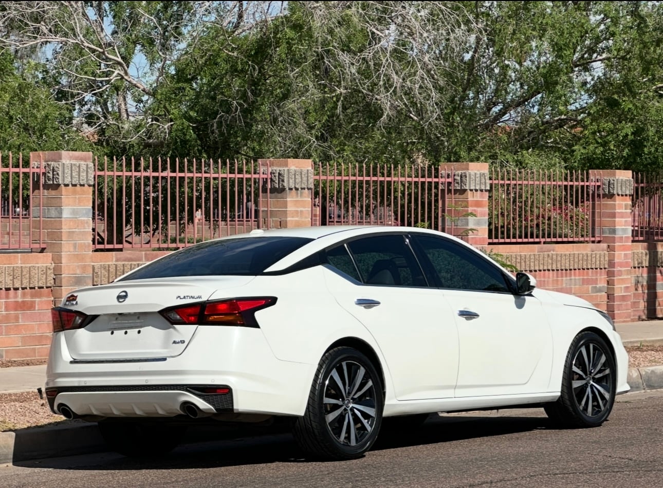 2019 Nissan Altima Platinum - Photo 10