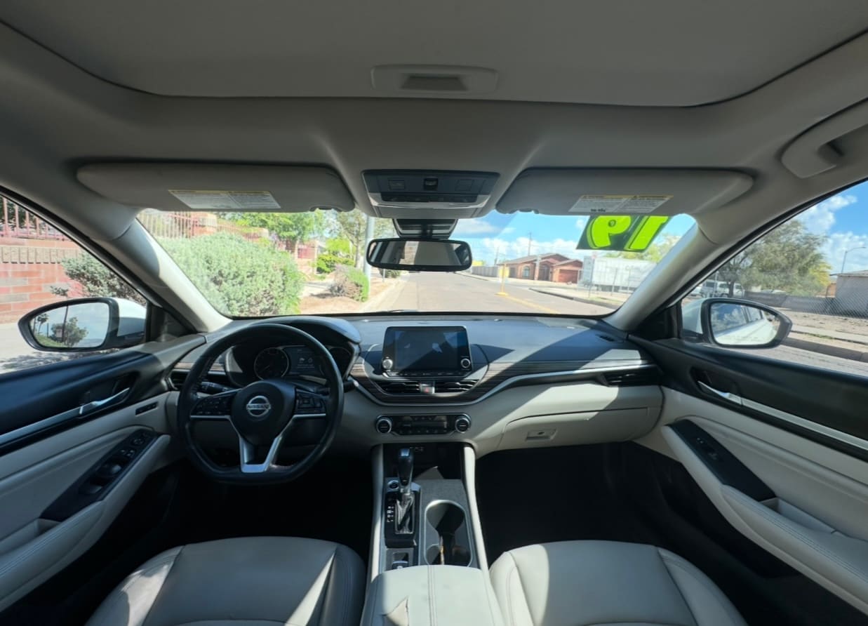 2019 Nissan Altima Platinum - Photo 13