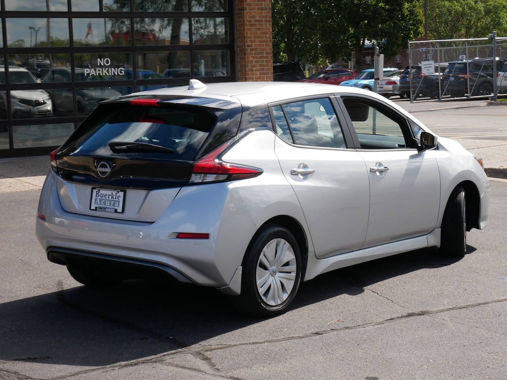 Used 2025 Nissan LEAF S Hatchback