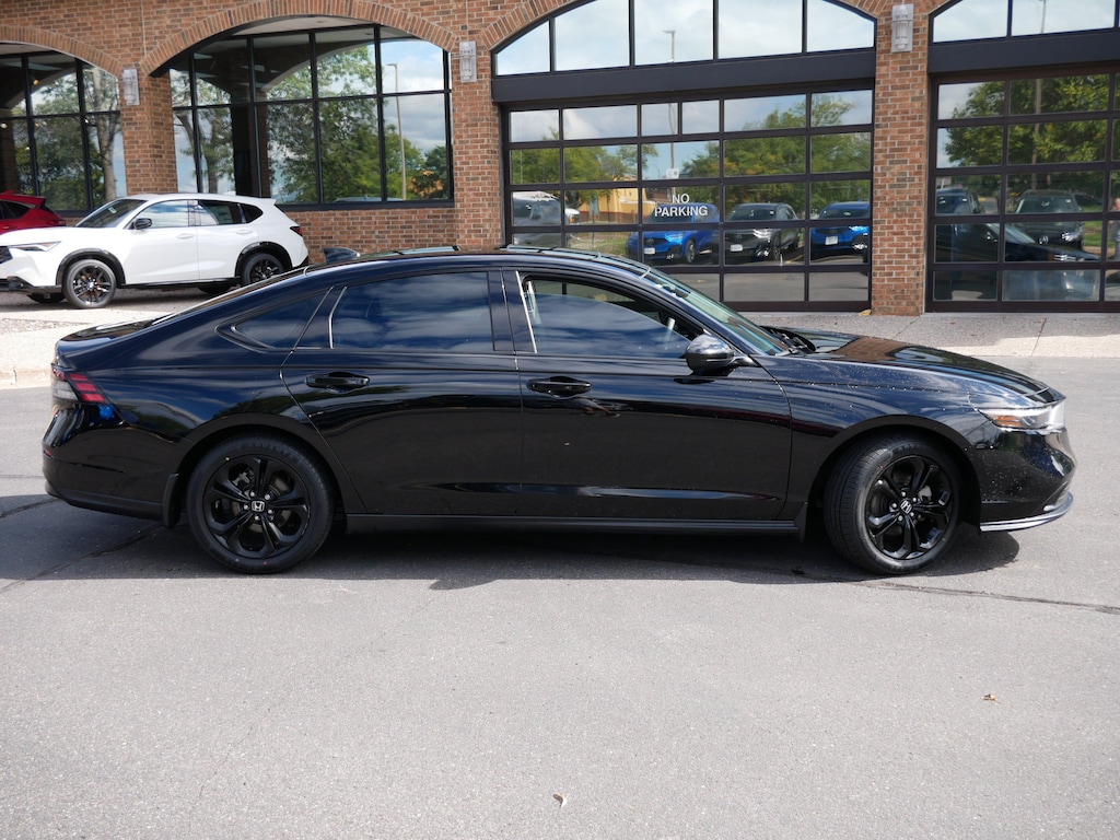 Used 2025 Honda Accord Sedan SE SE CVT