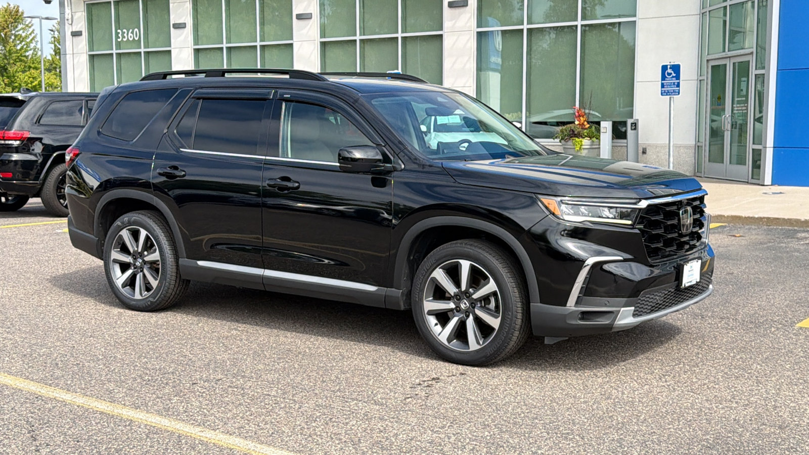 Certified 2025 Honda Pilot Elite Elite AWD