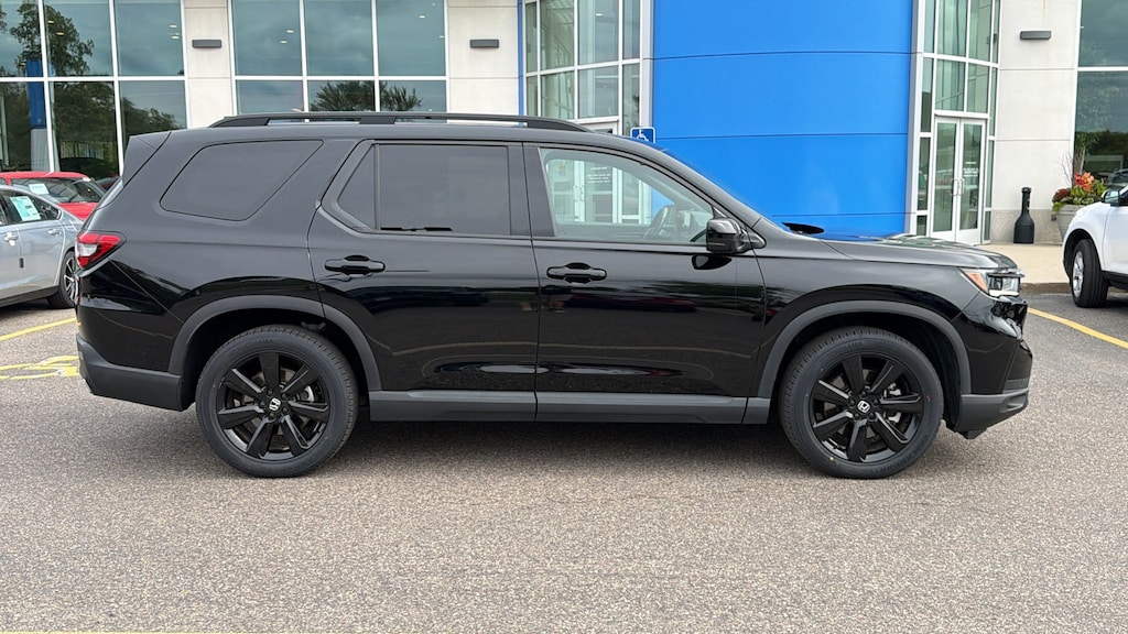 Certified 2025 Honda Pilot Black Edition Black Edition AWD