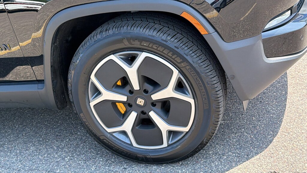 Used 2024 Rivian R1S Adventure Adventure Quad-Motor Large Pack