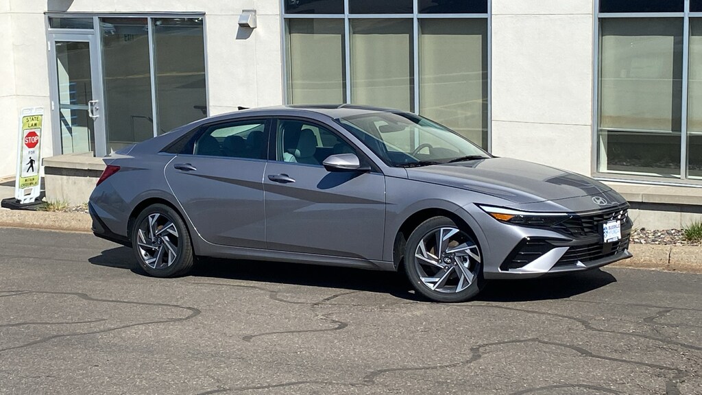 Used 2026 Hyundai Elantra Limited Sedan