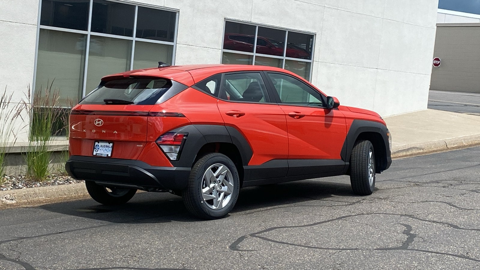 2026 Hyundai Kona SE - Photo 6