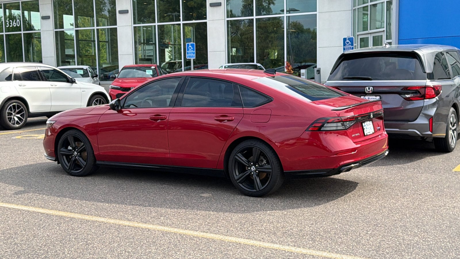 2023 Honda Accord Hybrid Sport-L - Photo 9
