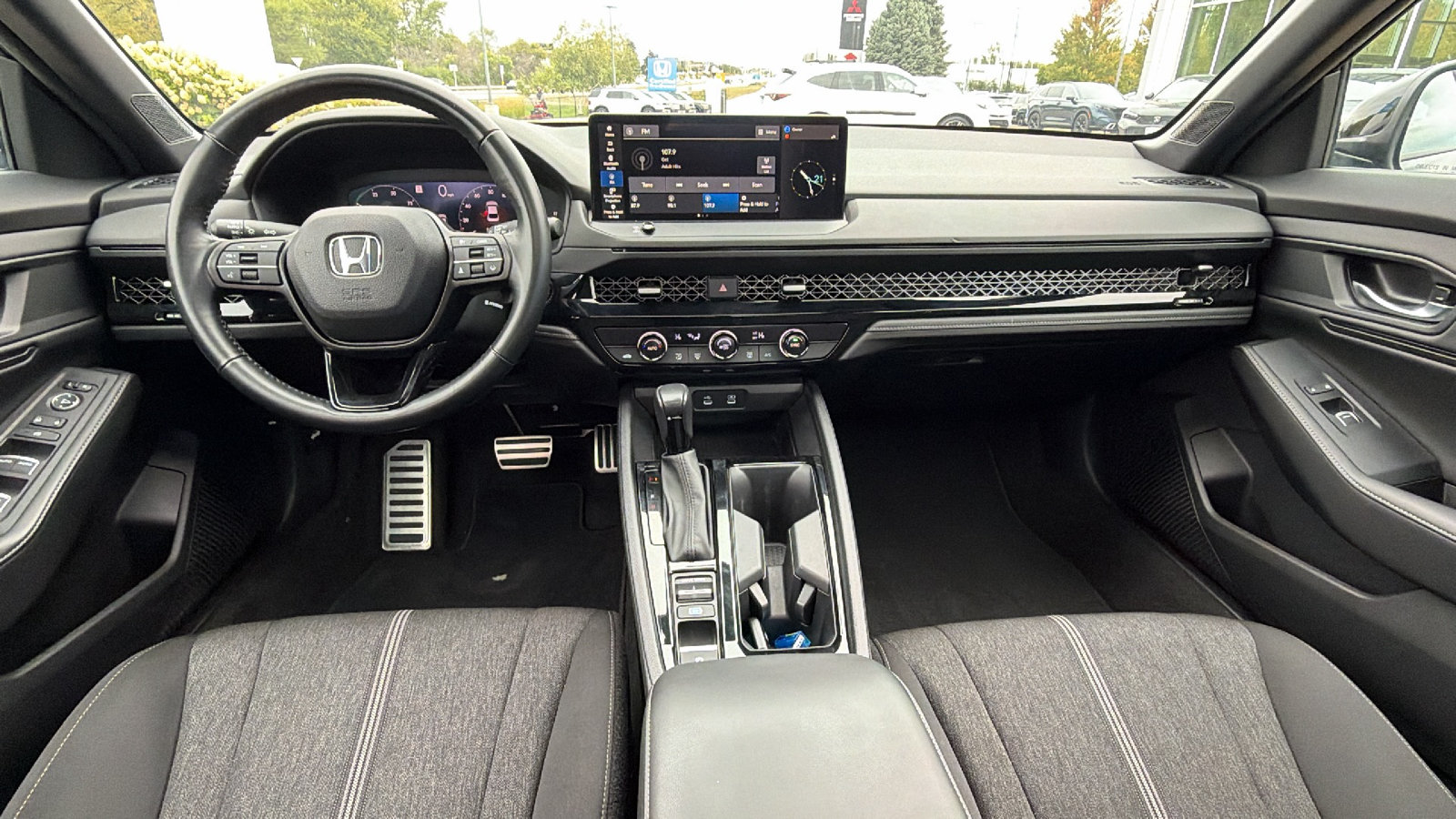 2024 Honda Accord Hybrid Sport - Photo 18