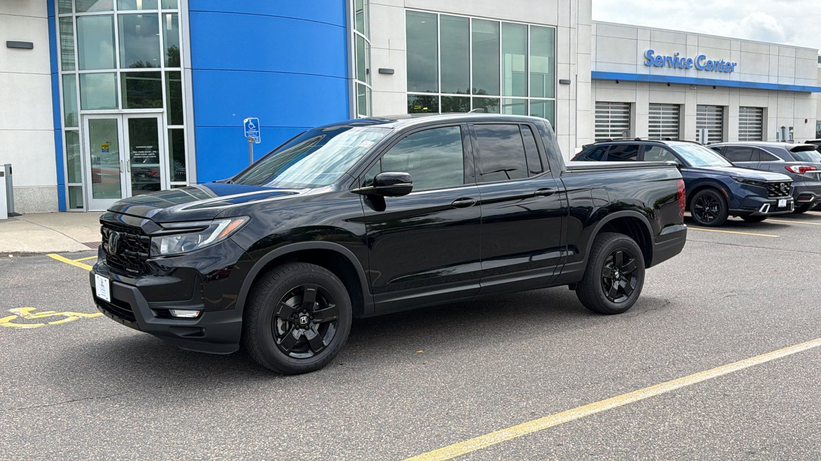 2024 Honda Ridgeline Black Edition - Photo 11