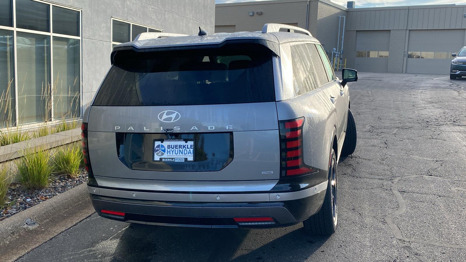 2026 Hyundai Palisade Limited - Photo 6