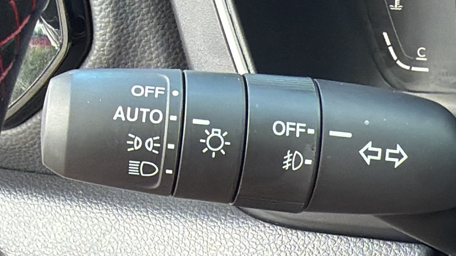 2025 Honda Pilot Black Edition - Photo 31