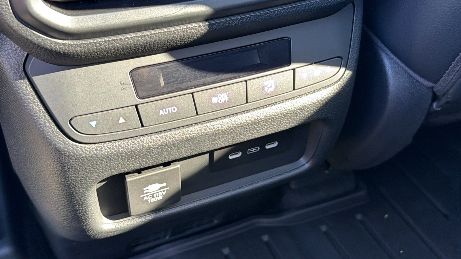 2025 Honda Pilot TrailSport - Photo 23