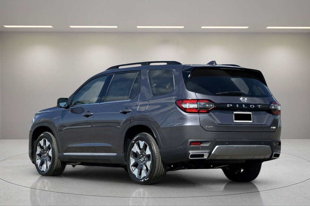 Used 2026 Honda Pilot Elite SUV