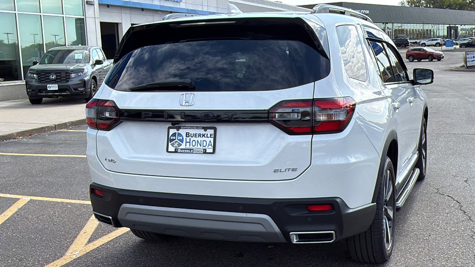 2025 Honda Pilot Elite - Photo 7