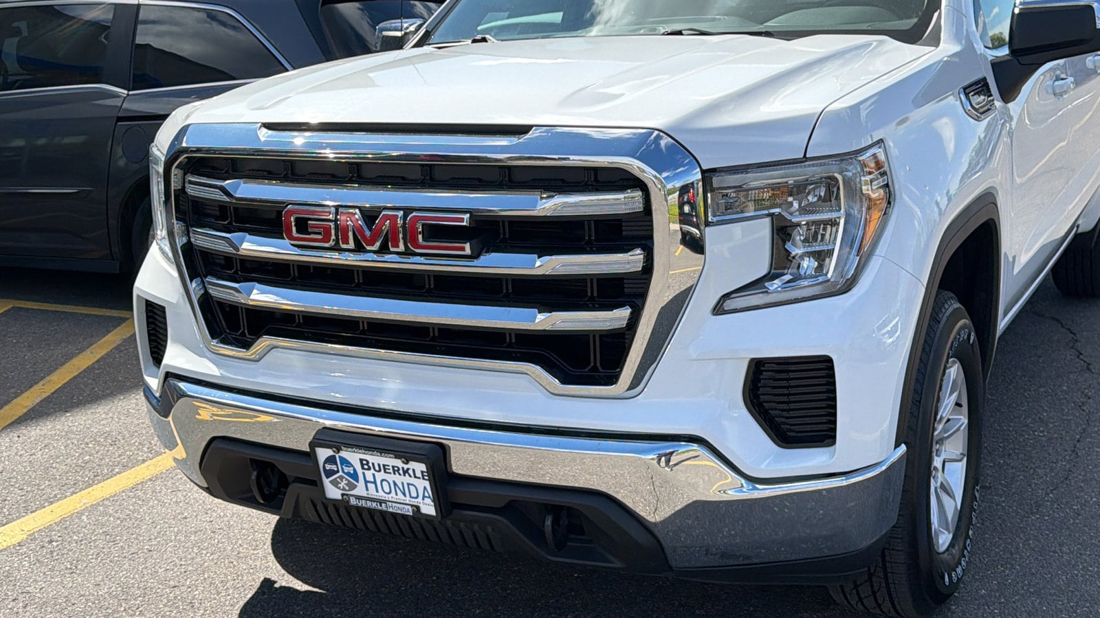 Used 2020 GMC Sierra 1500 SLE with VIN 3GTU9BED5LG326410 for sale in Saint Paul, Minnesota