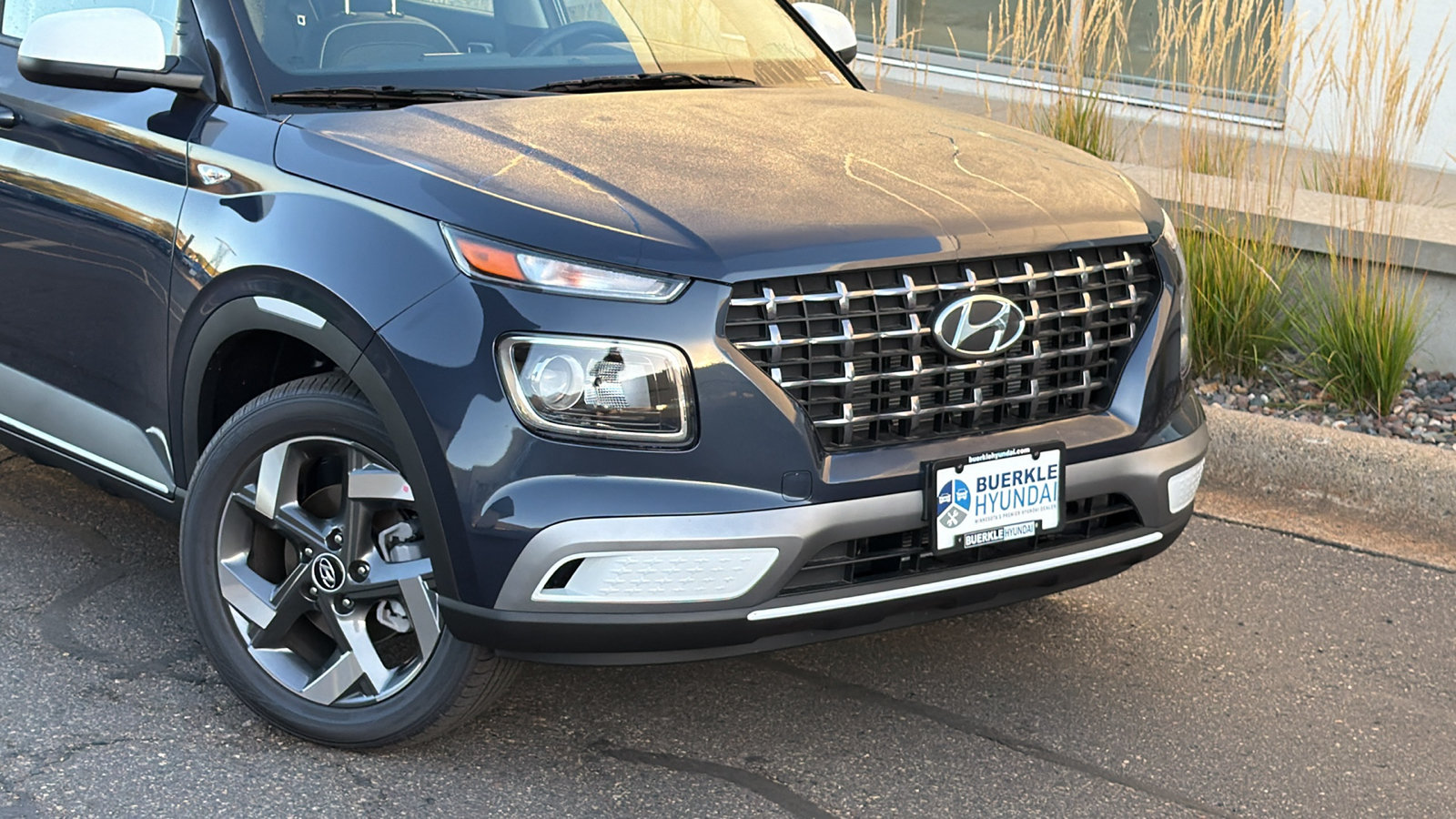 Certified 2026 Hyundai Venue SEL w/Two-Tone Roof SUV