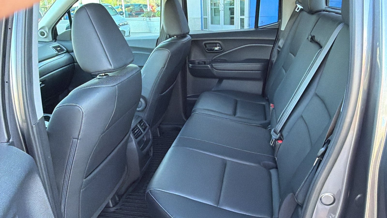 2017 Honda Ridgeline RTL-T - Photo 16