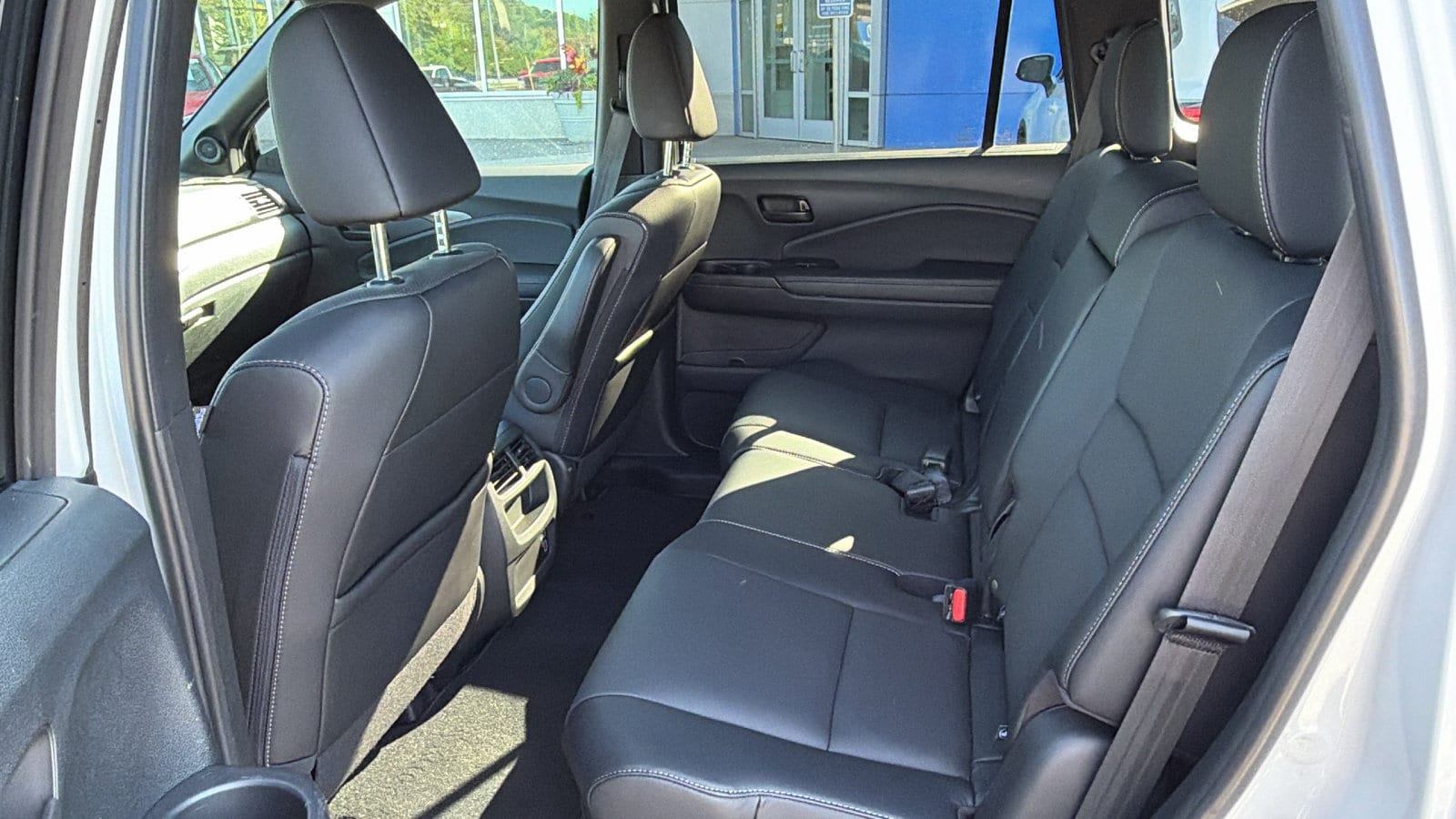 2023 Honda Passport EX-L - Photo 15
