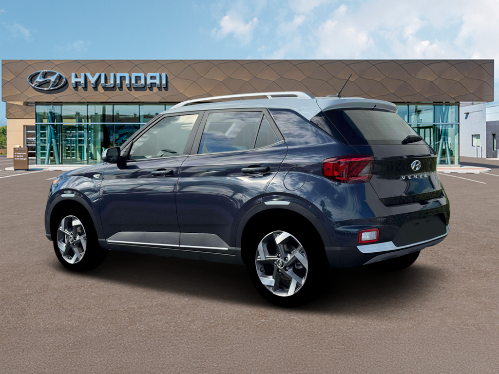 Used 2026 Hyundai Venue SEL w/Two-Tone Roof SUV