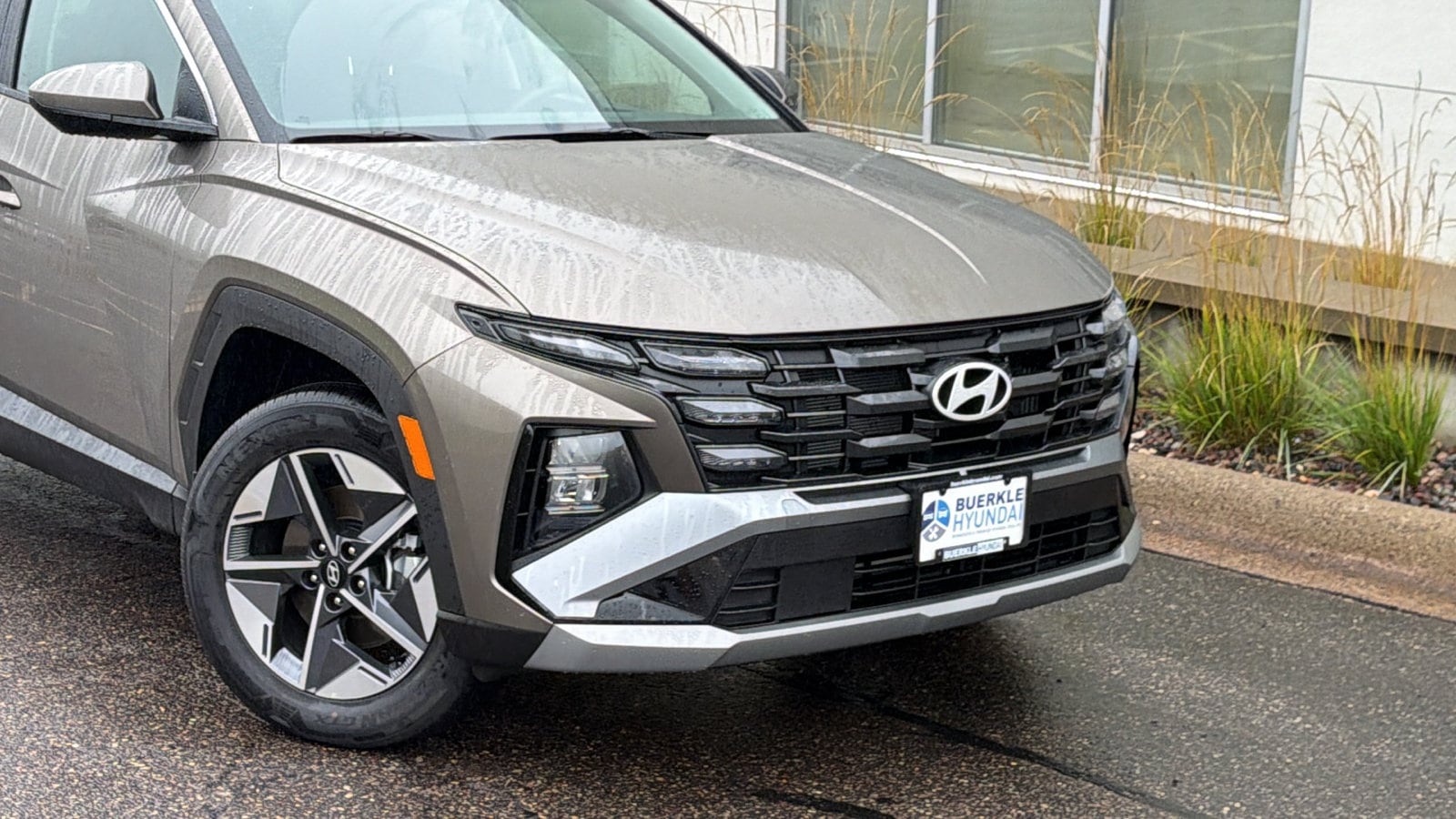 Certified 2026 Hyundai Tucson SEL with VIN KM8JBDD18TU402527 for sale in Saint Paul, Minnesota