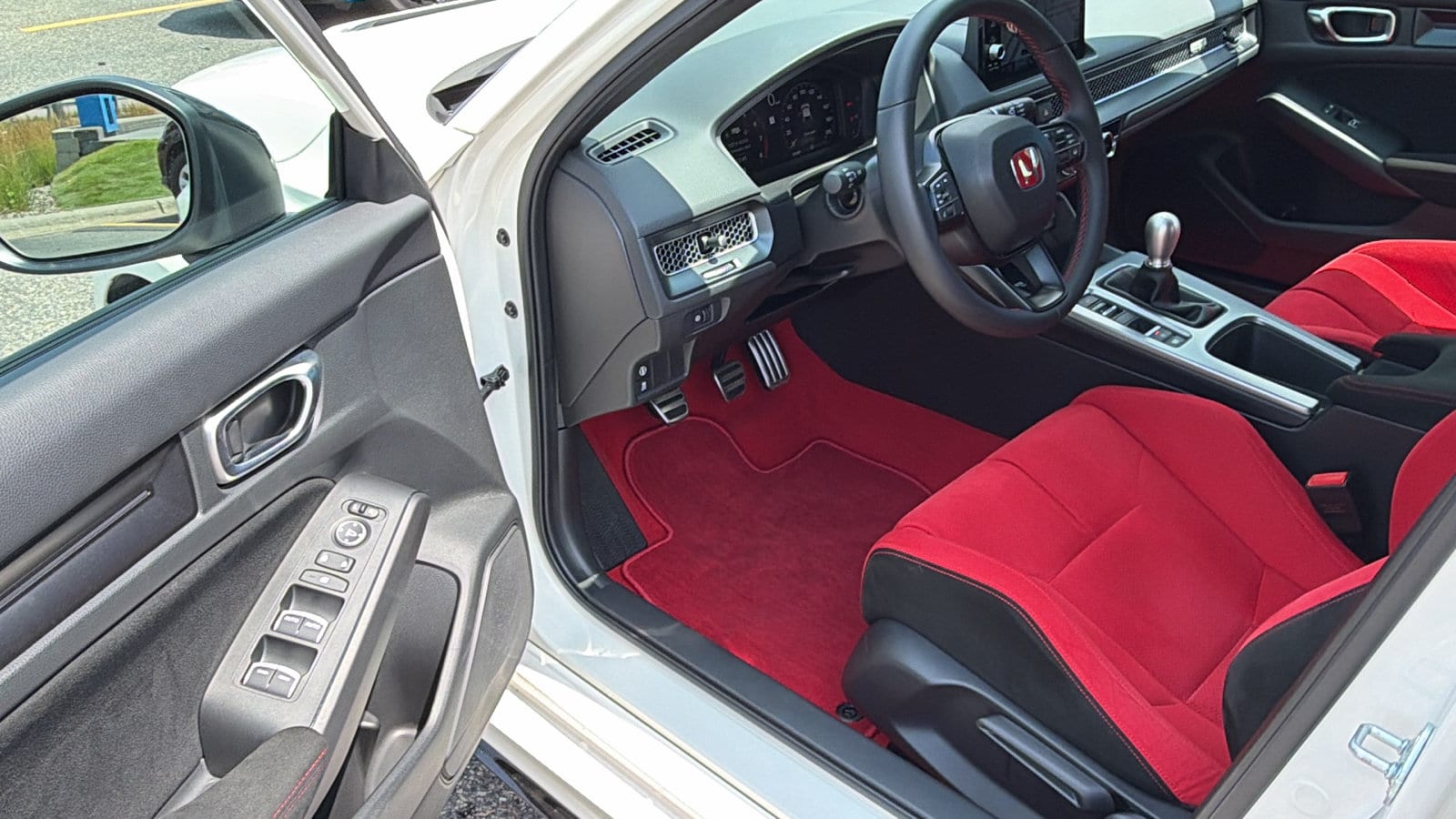 2023 Honda Civic Hatchback Type-R - Photo 11