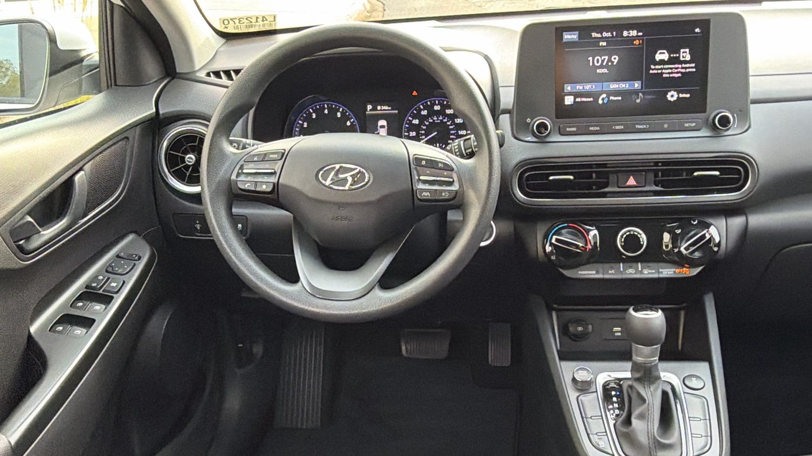 2023 Hyundai Kona SEL - Photo 14