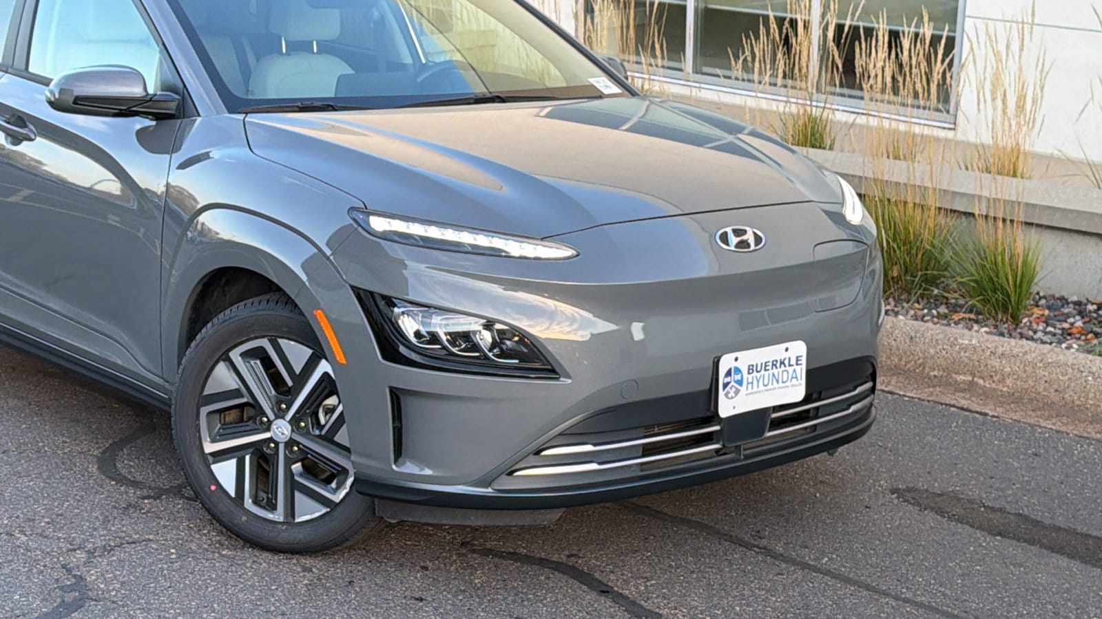 Certified 2023 Hyundai Kona EV Limited with VIN KM8K53AG2PU170236 for sale in Saint Paul, MN