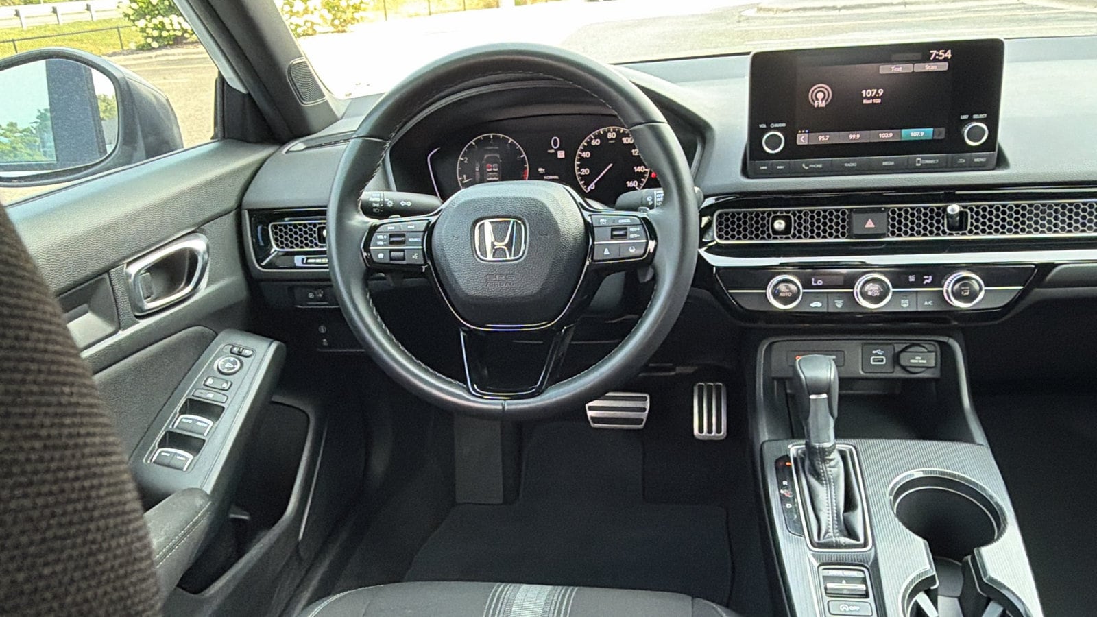 2024 Honda Civic Sport - Photo 13