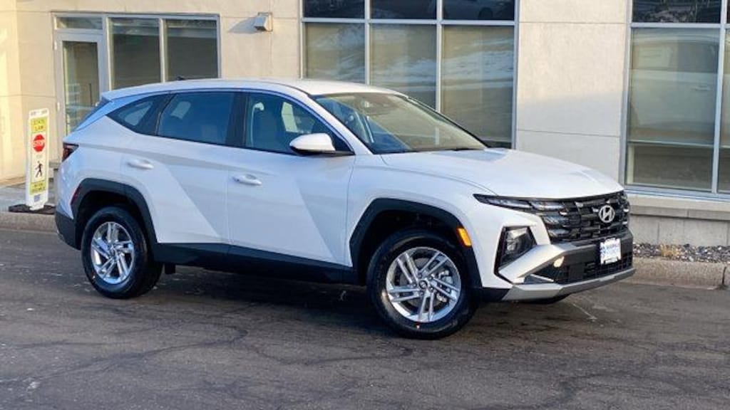New 2026 Hyundai Tucson SE AWD SUV