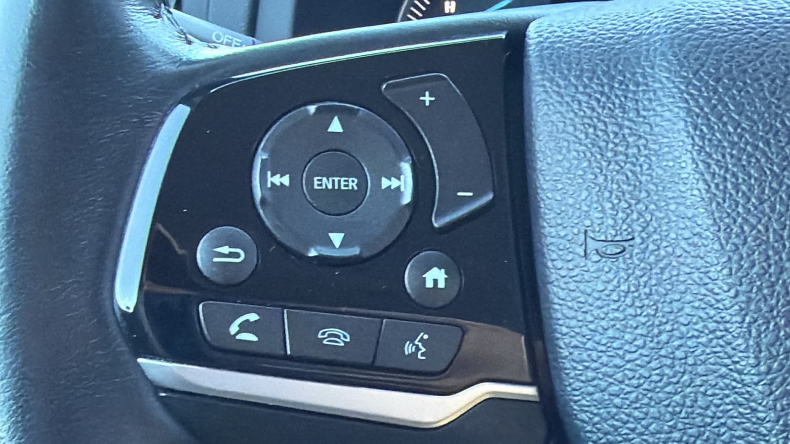 2022 Honda Pilot SE - Photo 24