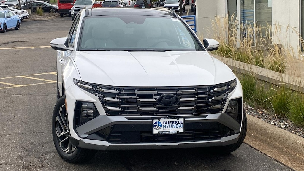 New 2026 Hyundai Tucson Limited AWD SUV