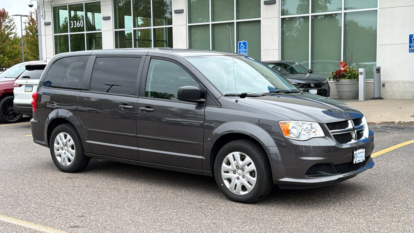 Used 2017 Dodge Grand Caravan SE Van