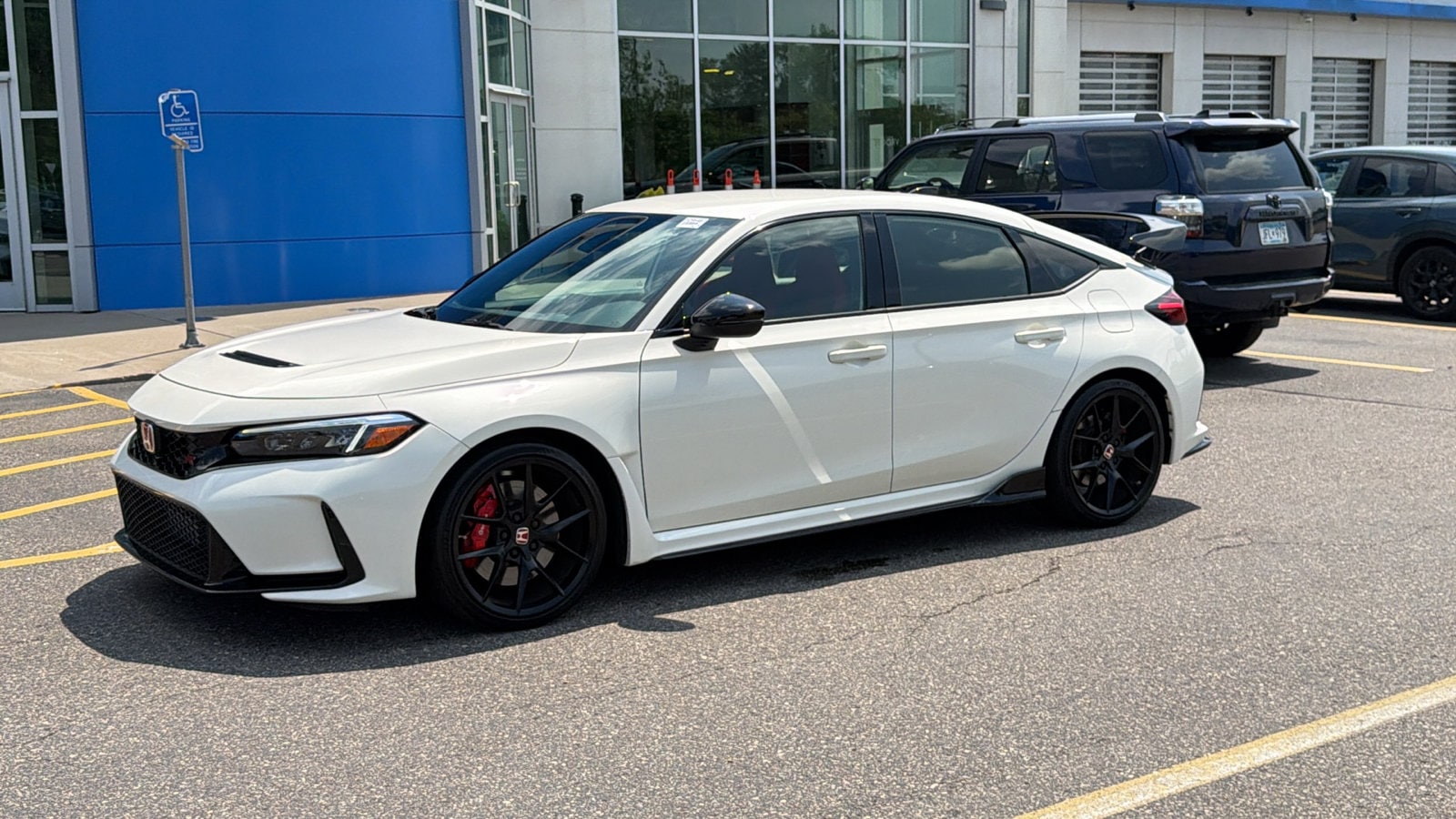 2023 Honda Civic Hatchback Type-R - Photo 10