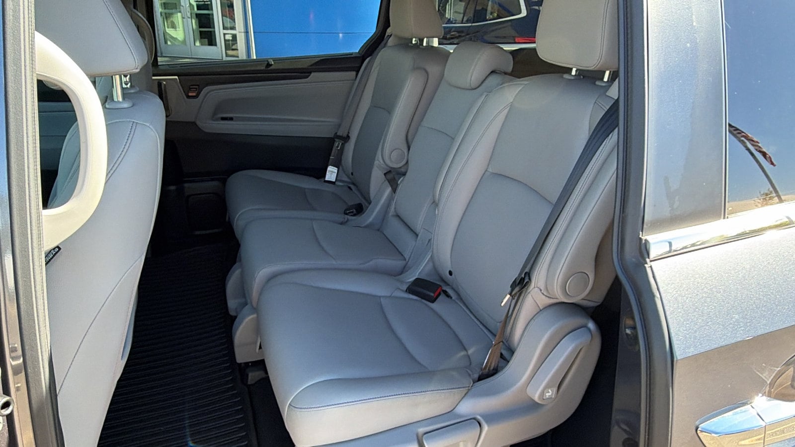 2024 Honda Odyssey EX-L - Photo 14