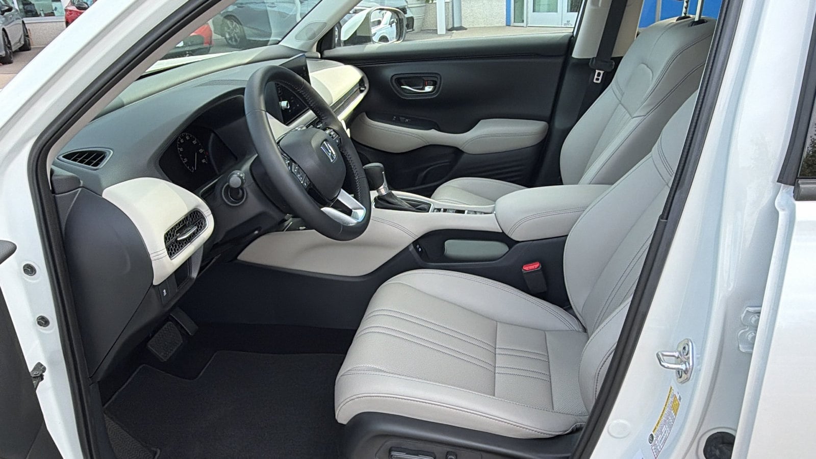 2026 Honda HR-V EX-L - Photo 13