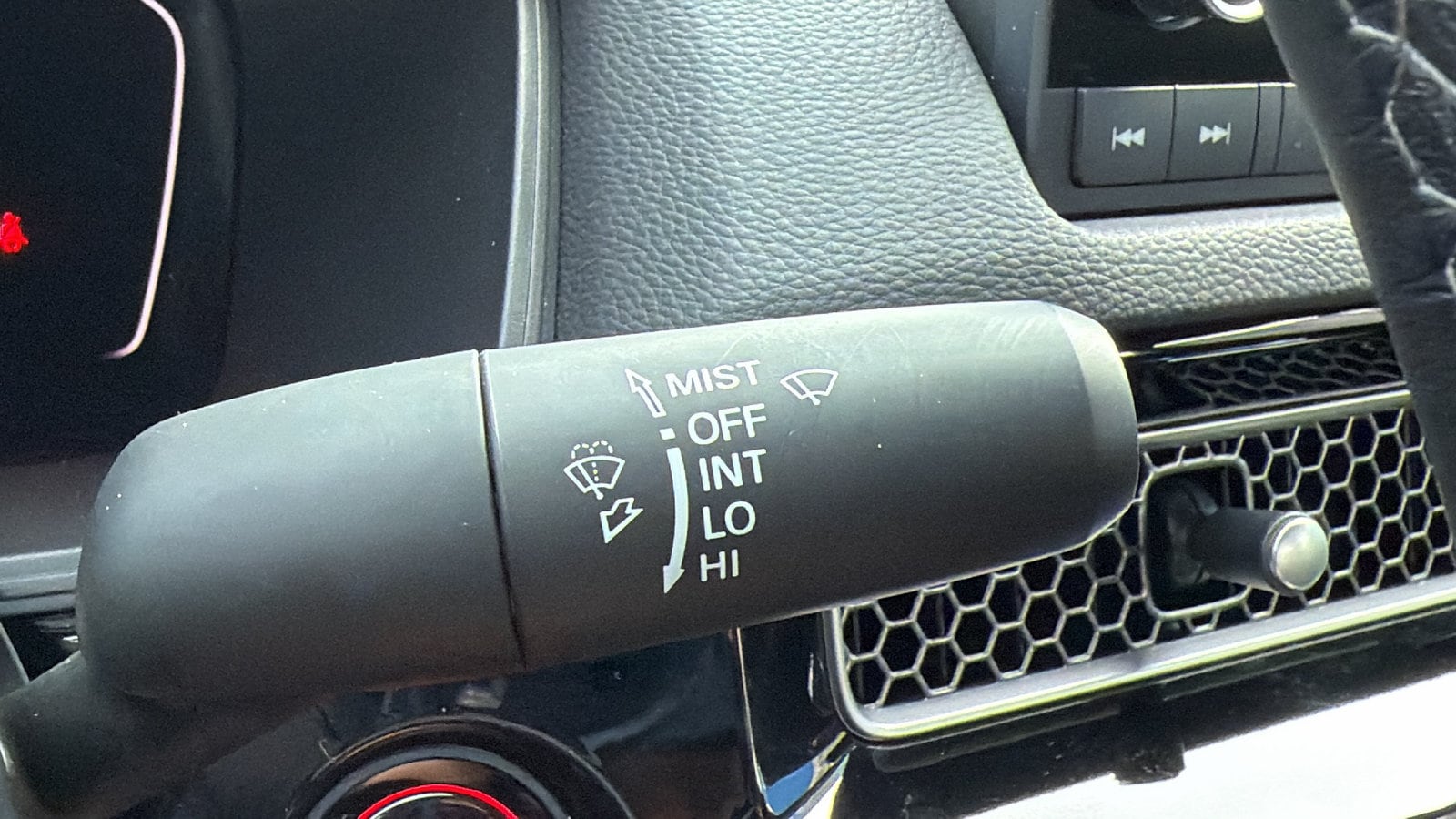 2024 Honda Civic Sport - Photo 25