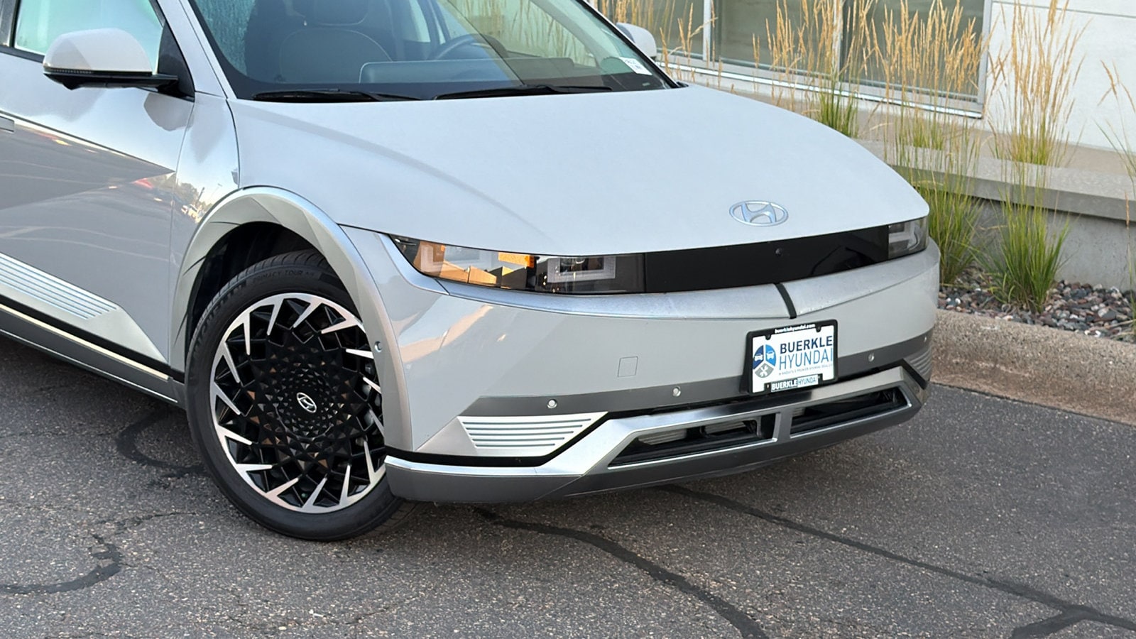 Certified 2023 Hyundai IONIQ 5 Limited with VIN KM8KRDAF8PU218730 for sale in Saint Paul, Minnesota