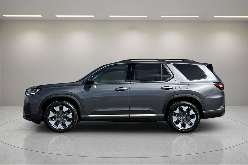 Used 2026 Honda Pilot Elite SUV