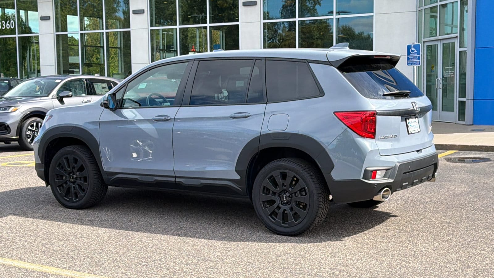 2023 Honda Passport EX-L - Photo 9