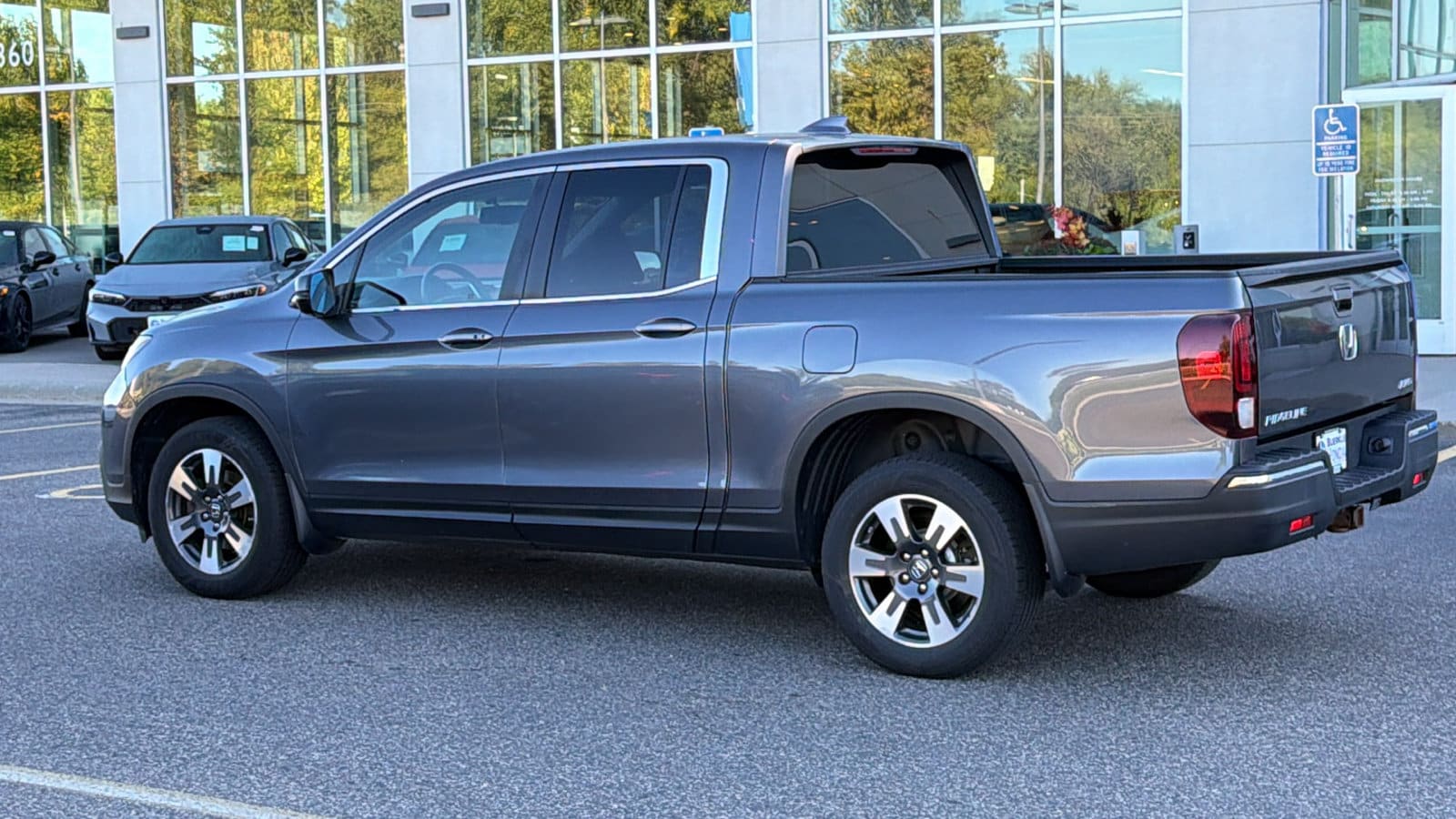 2017 Honda Ridgeline RTL-T - Photo 10