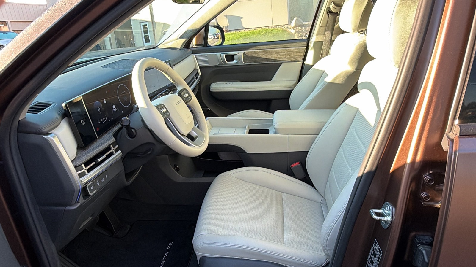 2024 Hyundai Santa Fe Limited - Photo 9