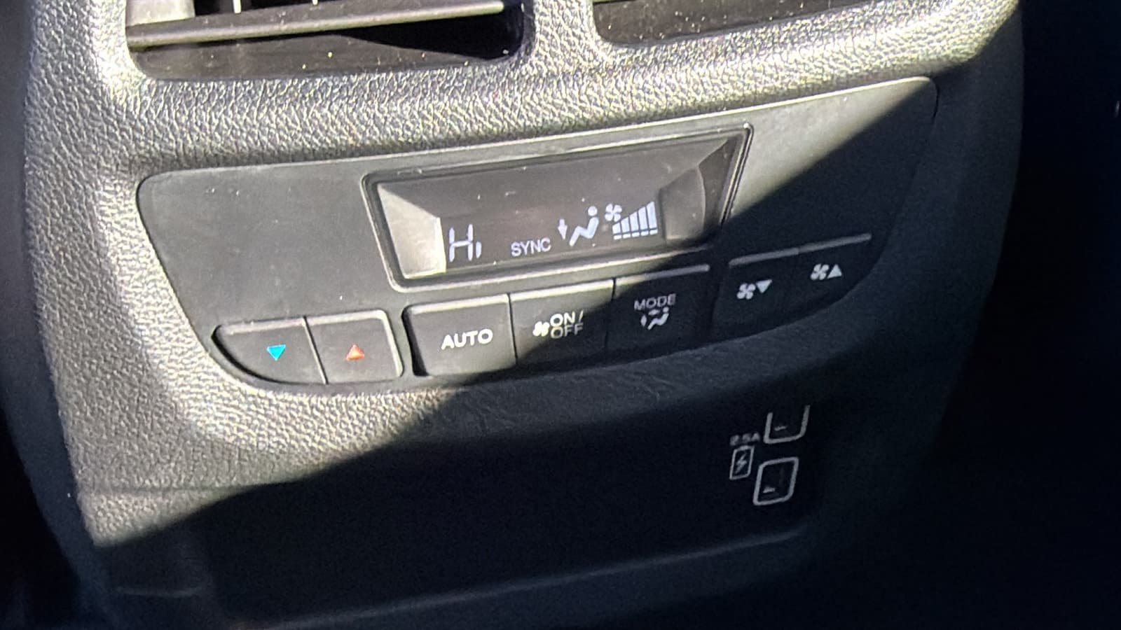 2022 Honda Pilot SE - Photo 21
