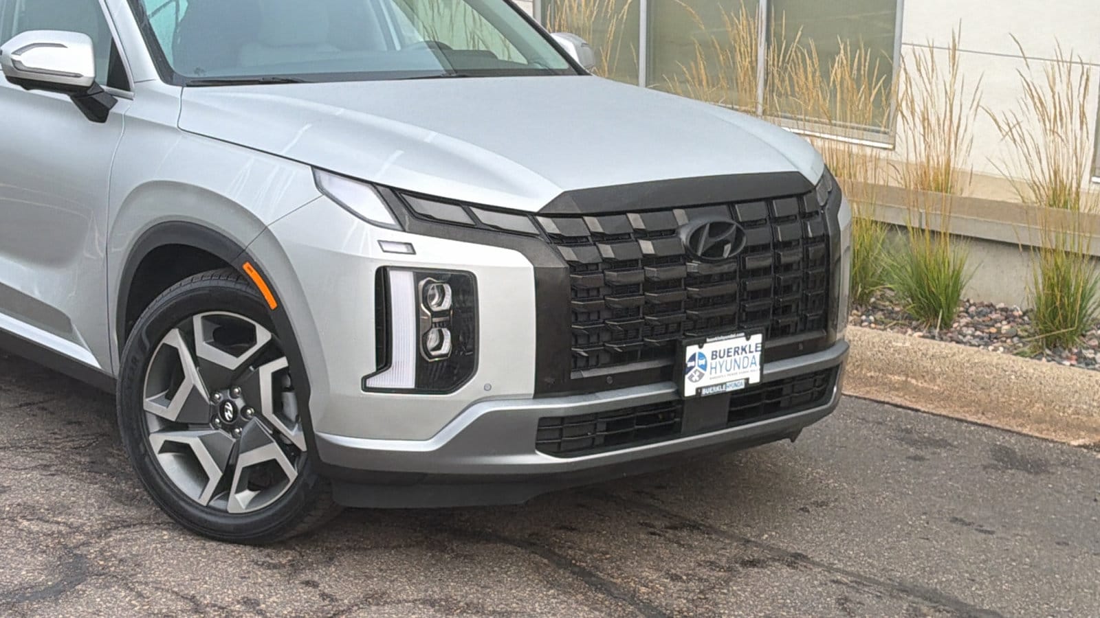 Certified 2024 Hyundai Palisade SEL with VIN KM8R4DGE7RU670800 for sale in Saint Paul, Minnesota