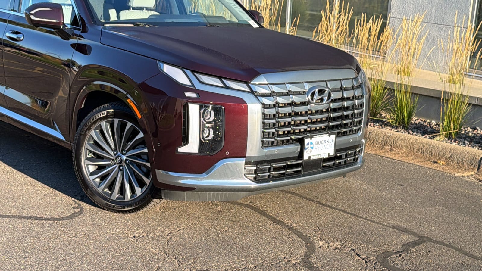 Certified 2023 Hyundai Palisade Calligraphy with VIN KM8R7DGE7PU629152 for sale in Saint Paul, Minnesota